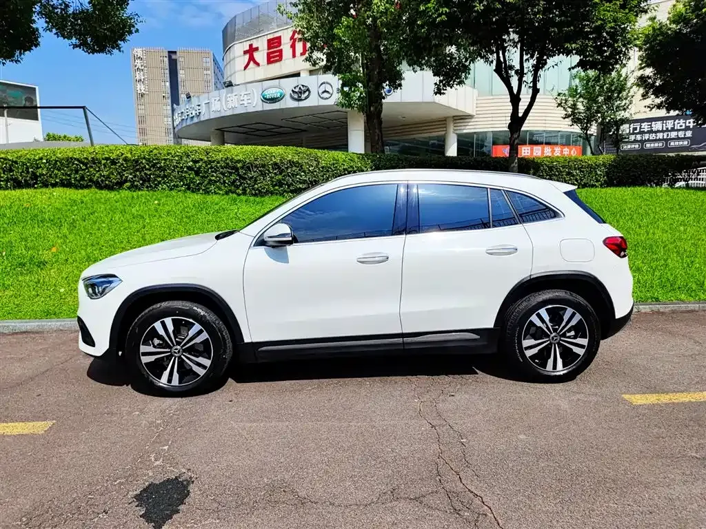 Mercedes-Benz GLA — фото 3