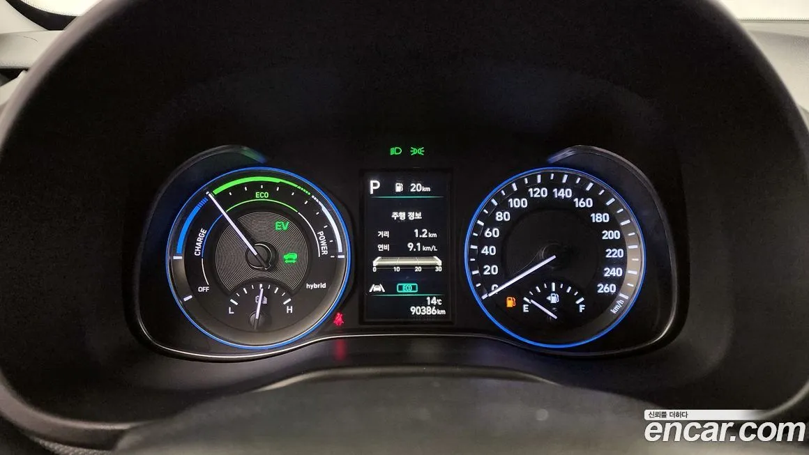 Hyundai Kona 2021 из KR, фото 8