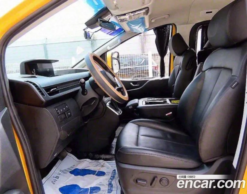 Hyundai Staria 2023 из KR, фото 5
