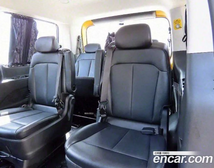 Hyundai Staria 2023 из KR, фото 7