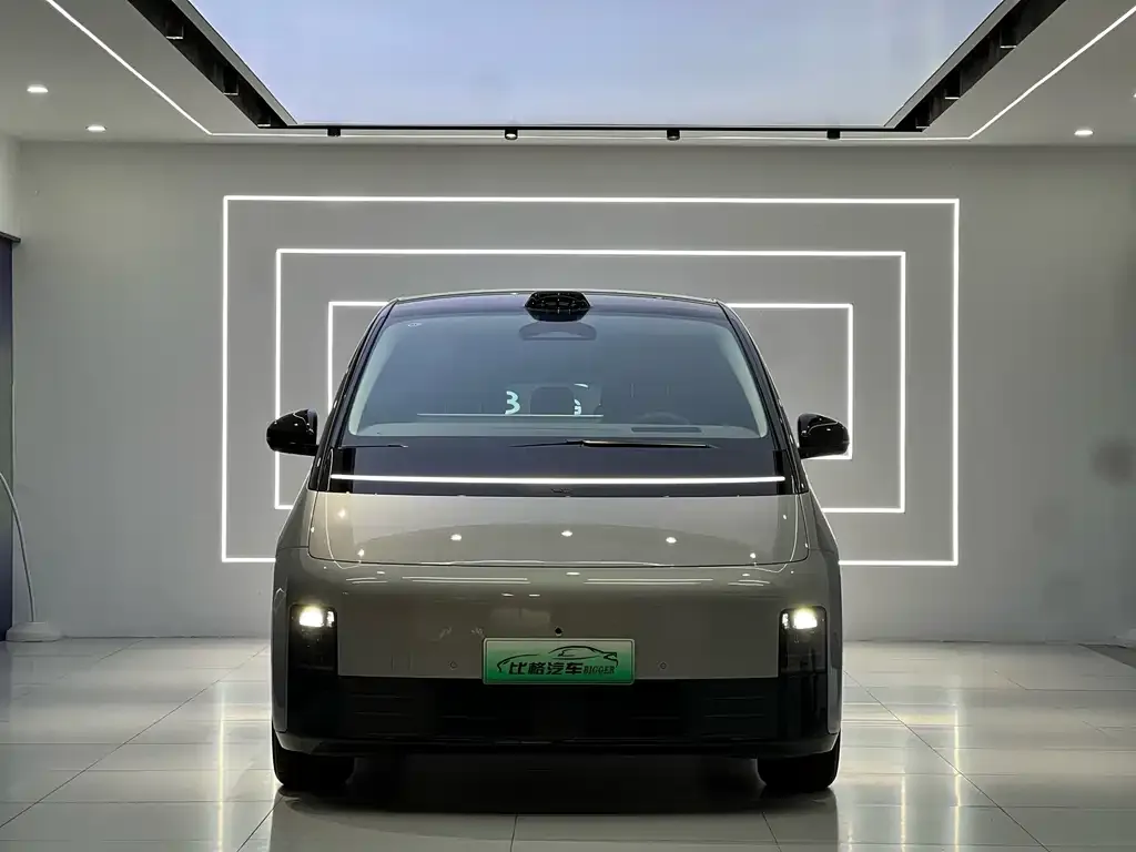 Li Auto MEGA 2024 из CN, фото 2