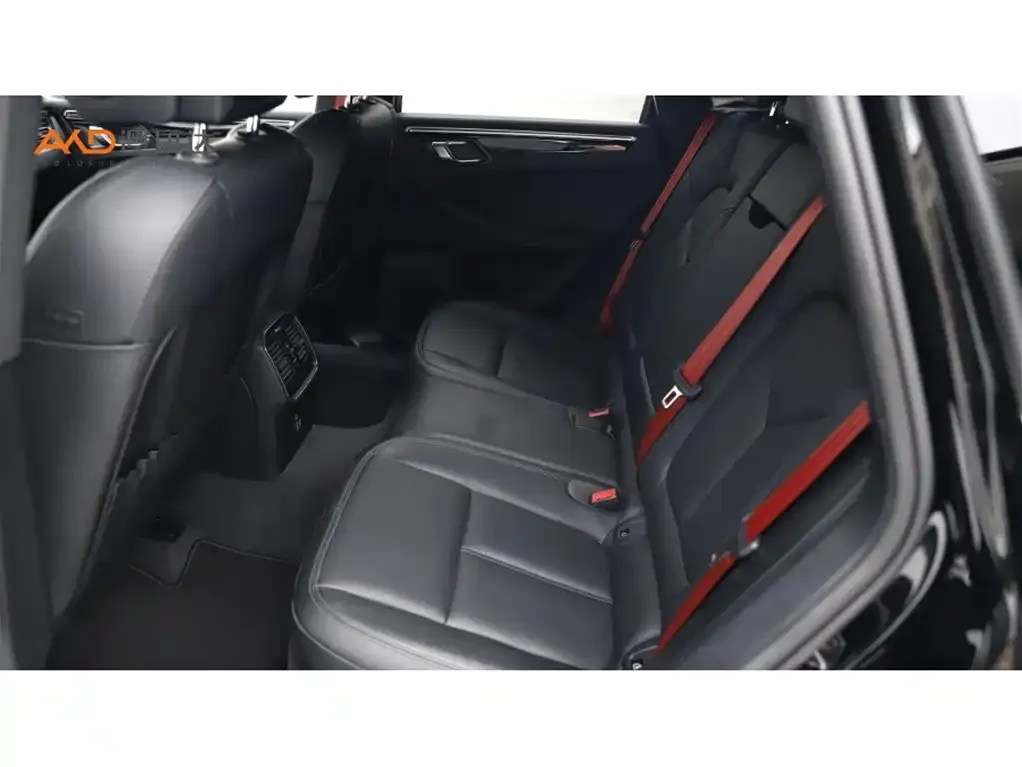 Porsche Macan 2021 из CN, фото 7