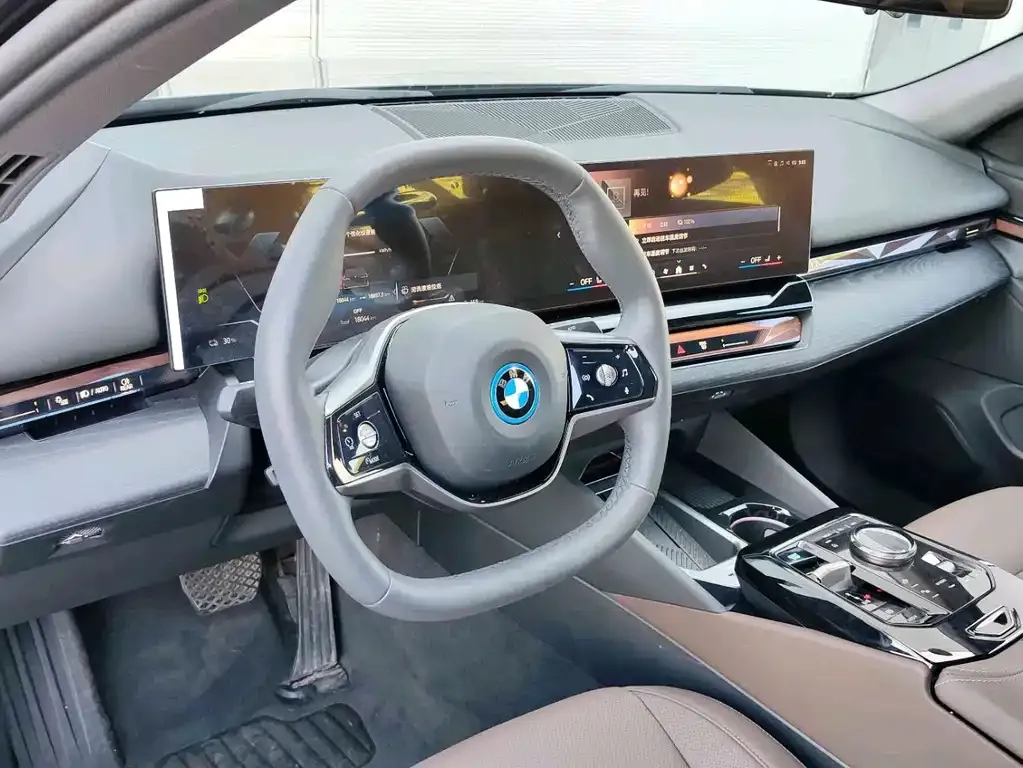 BMW i5 2024 из CN, фото 7