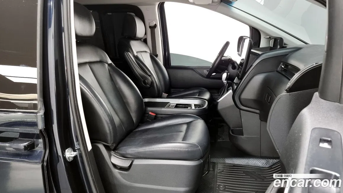 Hyundai Staria 2022 из KR, фото 10