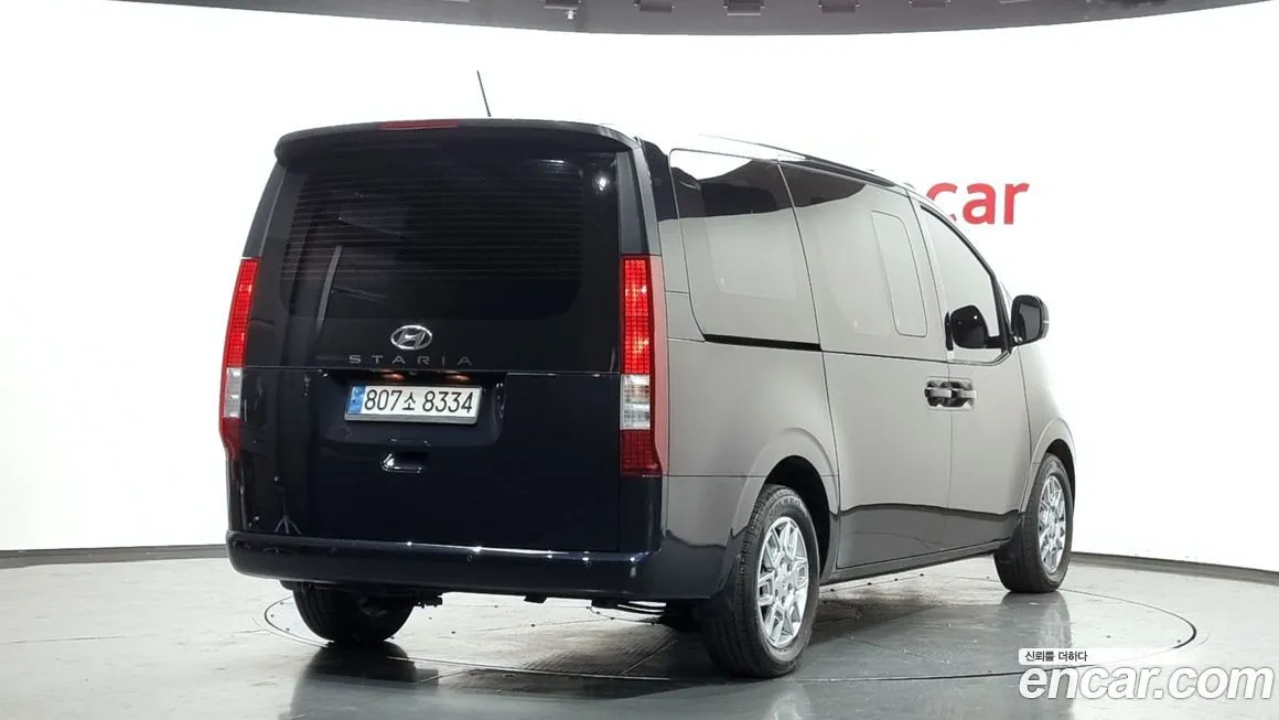Hyundai Staria 2022 из KR, фото 2