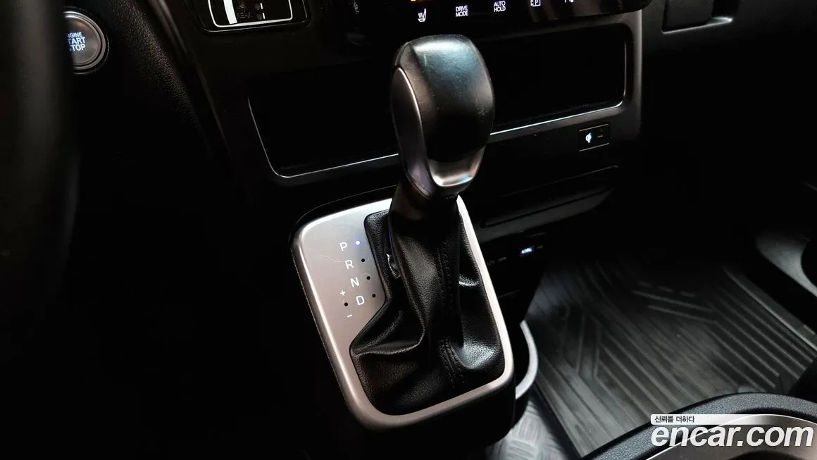 Hyundai Staria 2022 из KR, фото 9