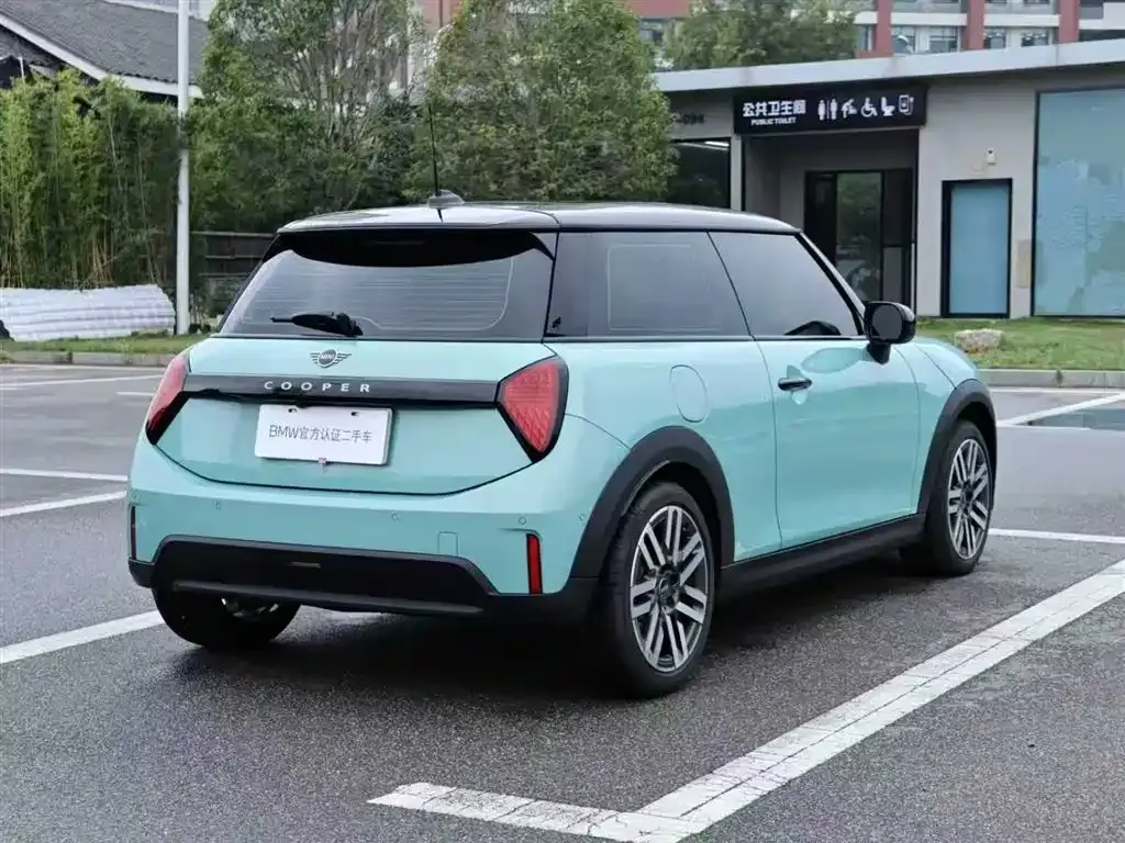 MINI Cooper (3-door) 2025 из CN, фото 10