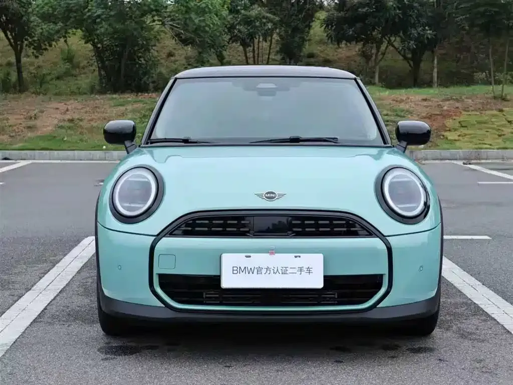 MINI Cooper (3-door) 2025 из CN, фото 3
