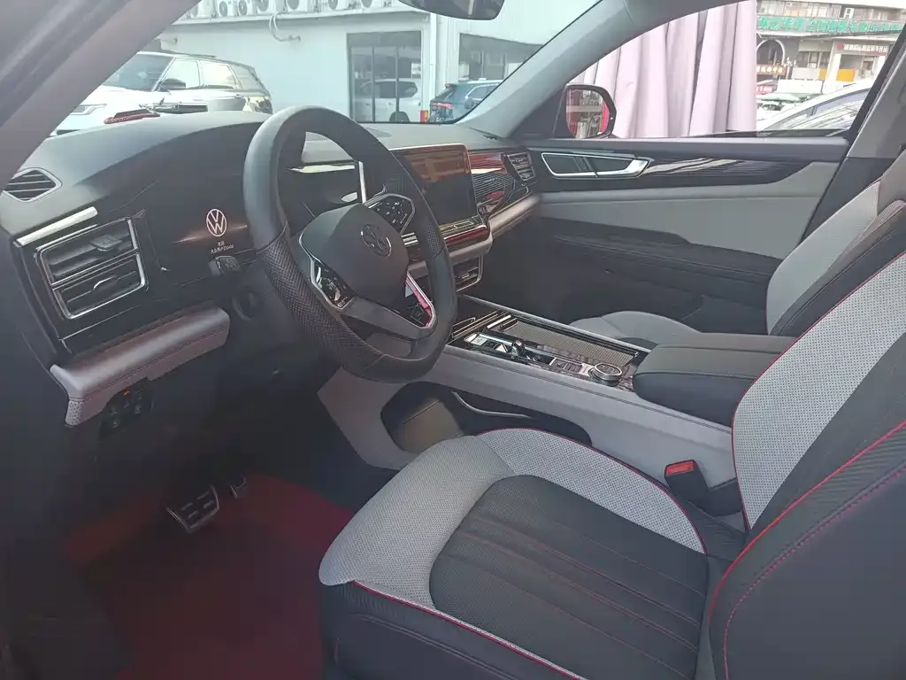 Volkswagen Teramont 2023 из CN, фото 6