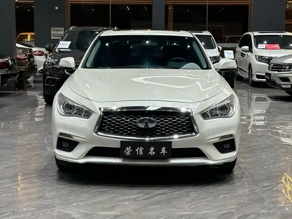 Infiniti Q50L — фото 2
