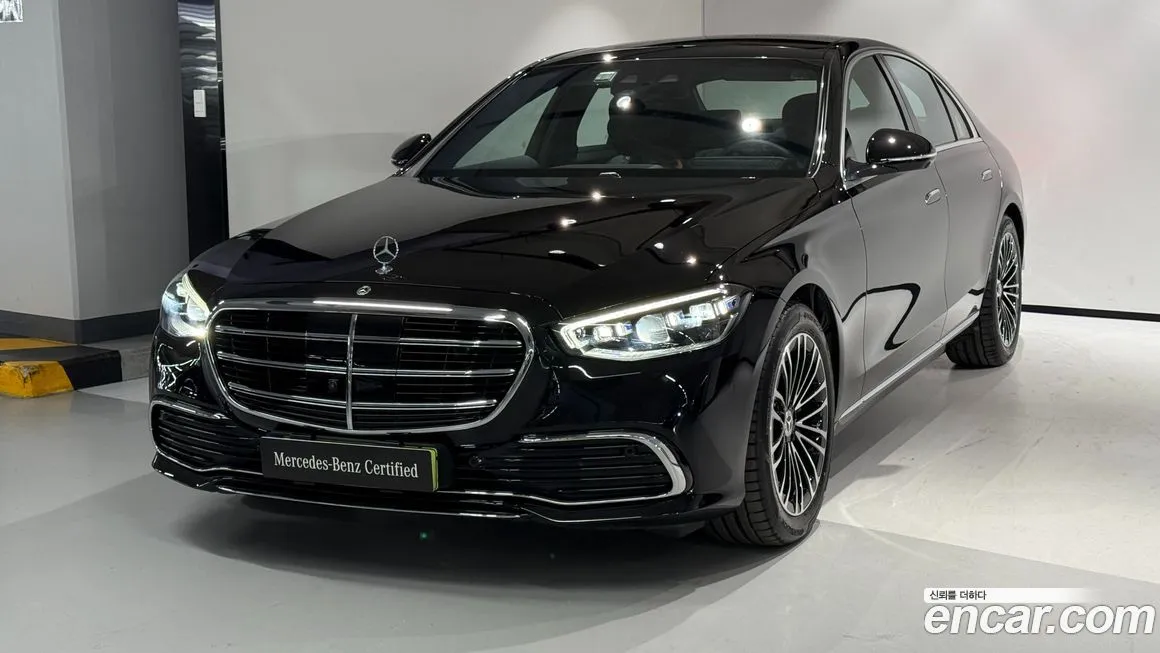 Mercedes-Benz S-Class — фото 1