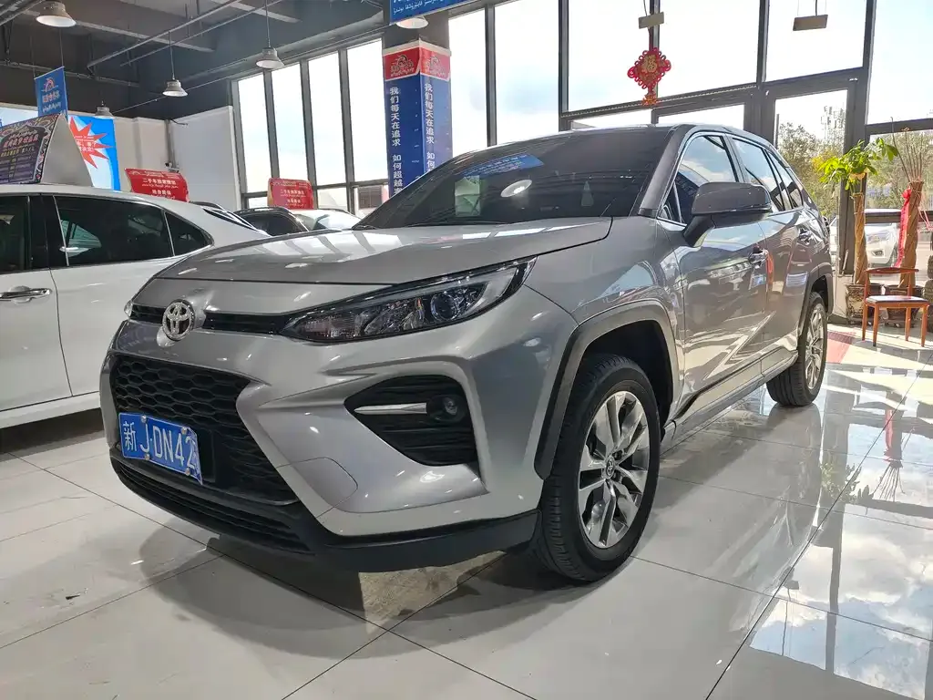 Toyota Wildlander 2023 из CN, фото 1