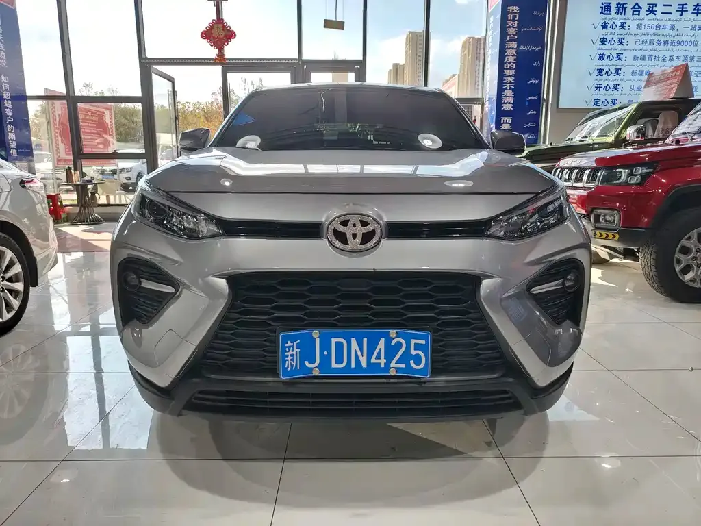 Toyota Wildlander 2023 из CN, фото 2