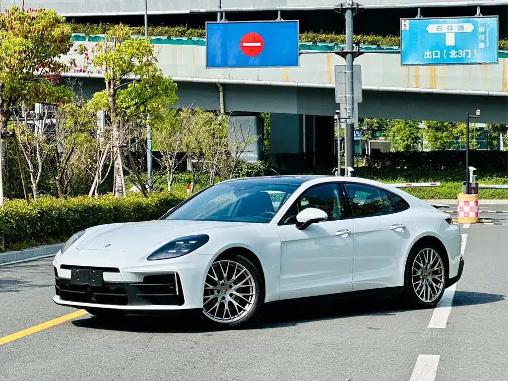 Porsche Panamera 2024 из CN, фото 1