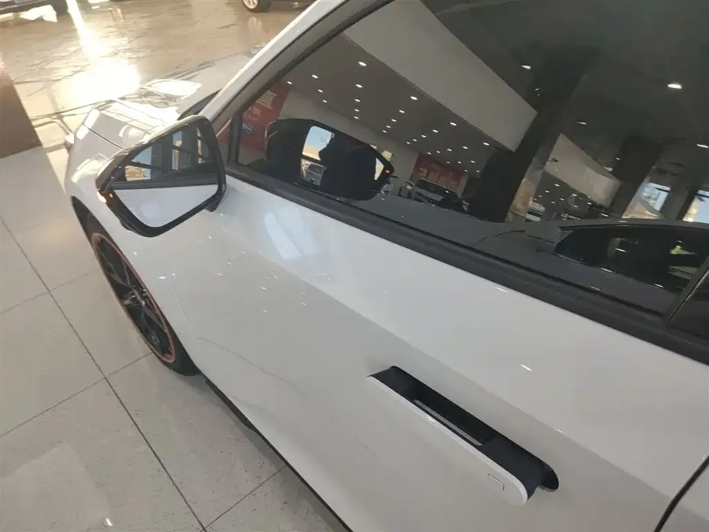 Changan UNI-V 2023 из CN, фото 5