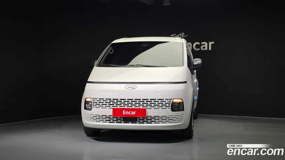 Hyundai Staria 2022 из KR, фото 3