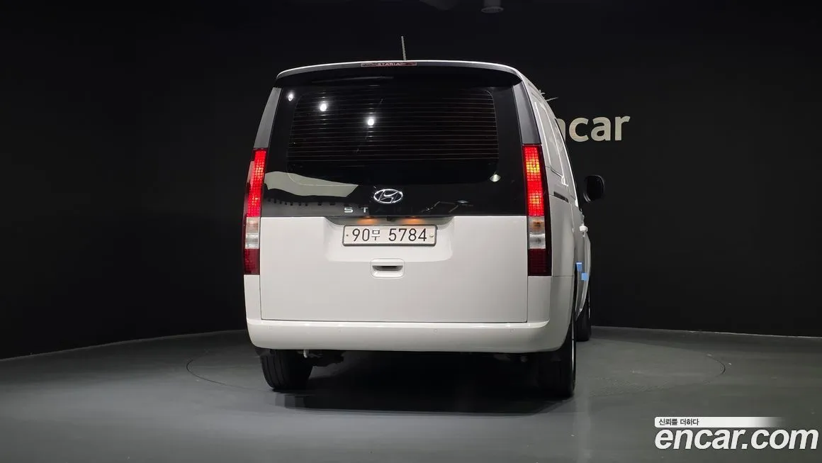 Hyundai Staria 2022 из KR, фото 4