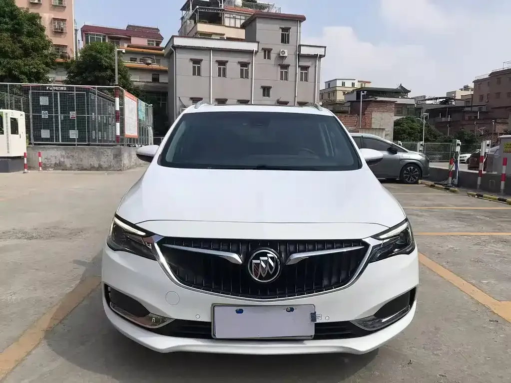 Buick GL6 2021 из CN, фото 2