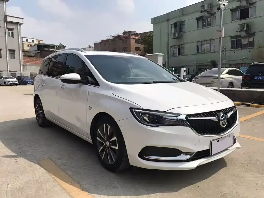 Buick GL6 2021 из CN, фото 3