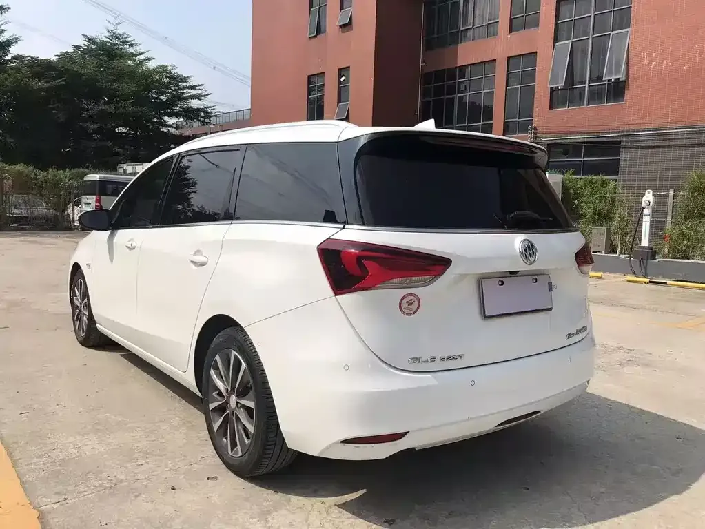Buick GL6 2021 из CN, фото 6
