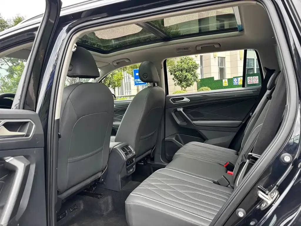 [object Object] Tiguan L 2022 из CN, фото 10