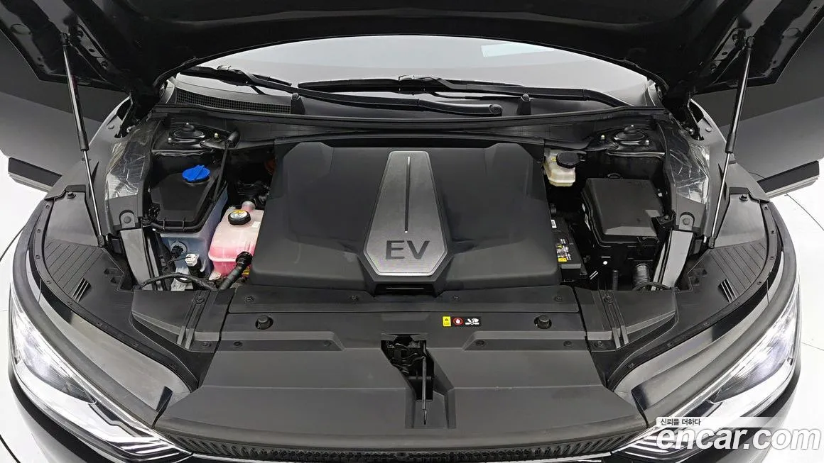 Kia EV6 — фото 7