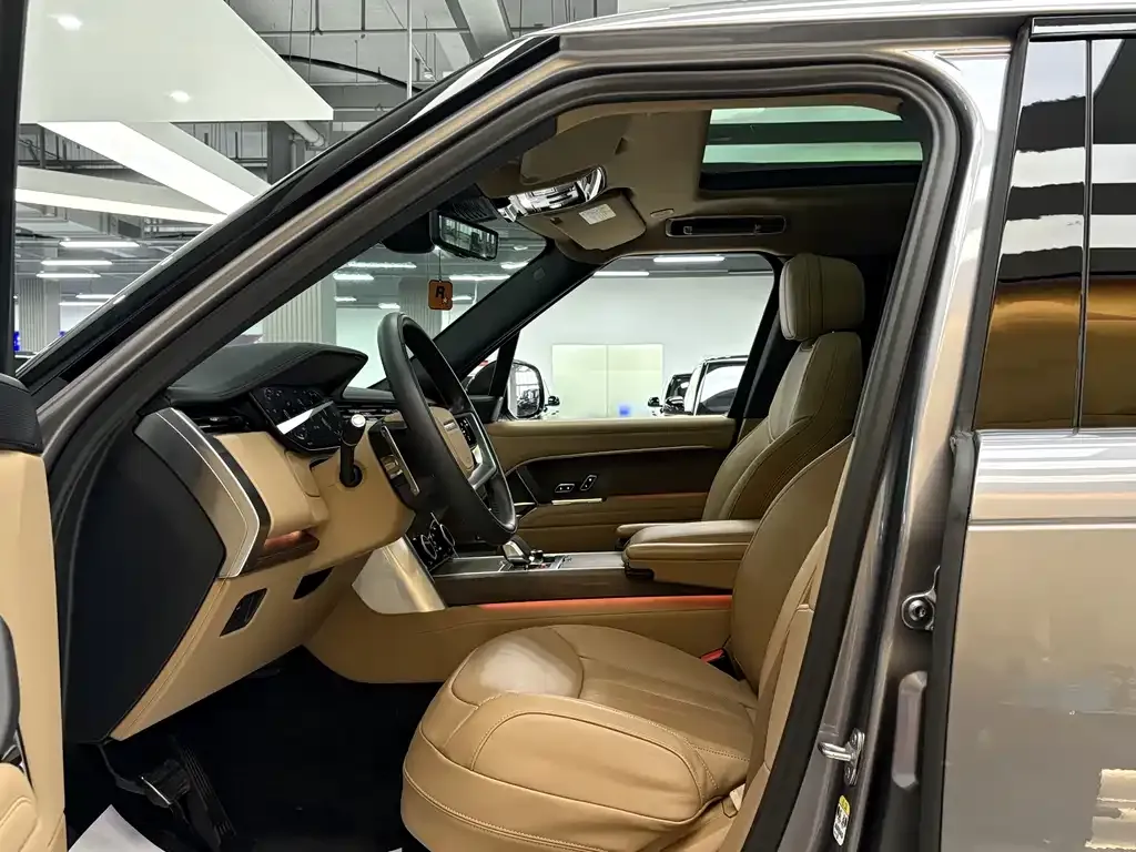 Land Rover Range Rover 2023 из CN, фото 3