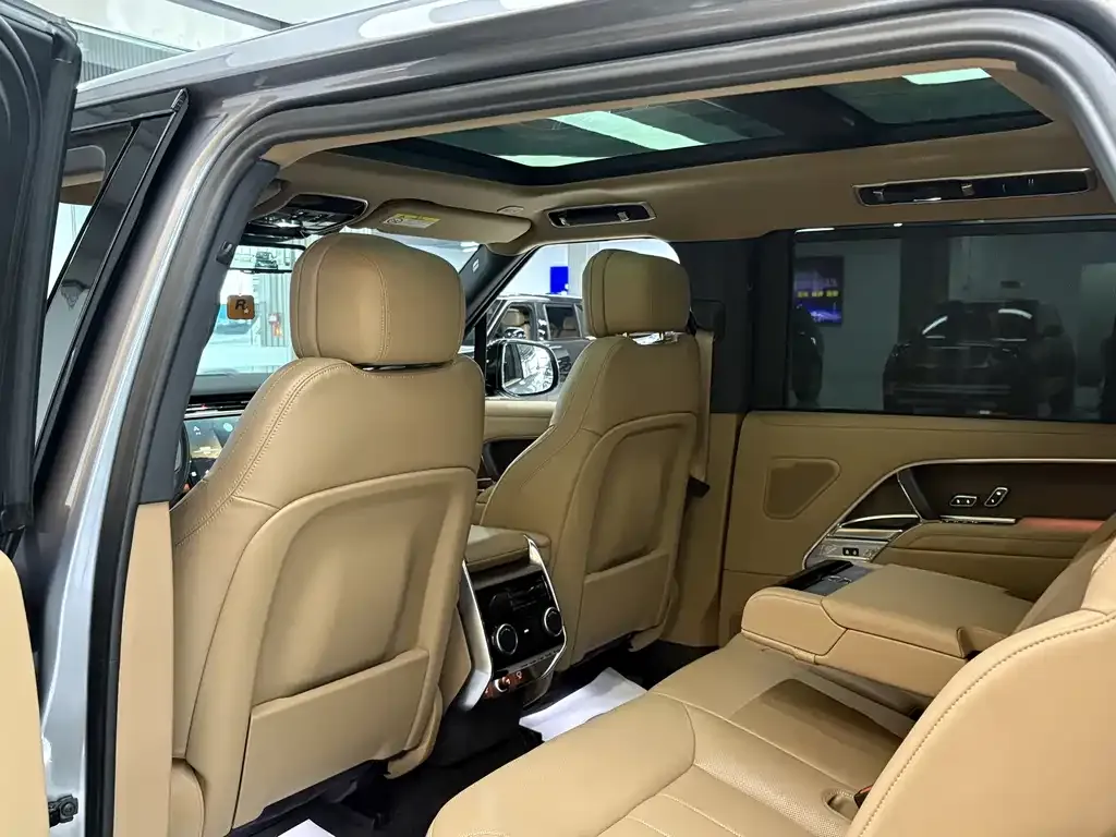 Land Rover Range Rover 2023 из CN, фото 6