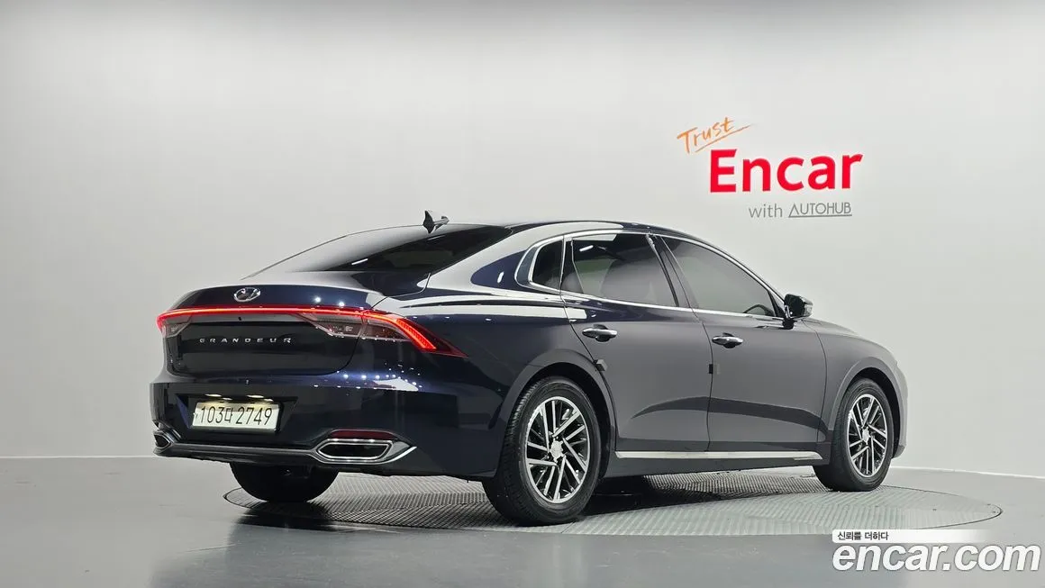 Hyundai Grandeur 2022 из KR, фото 2