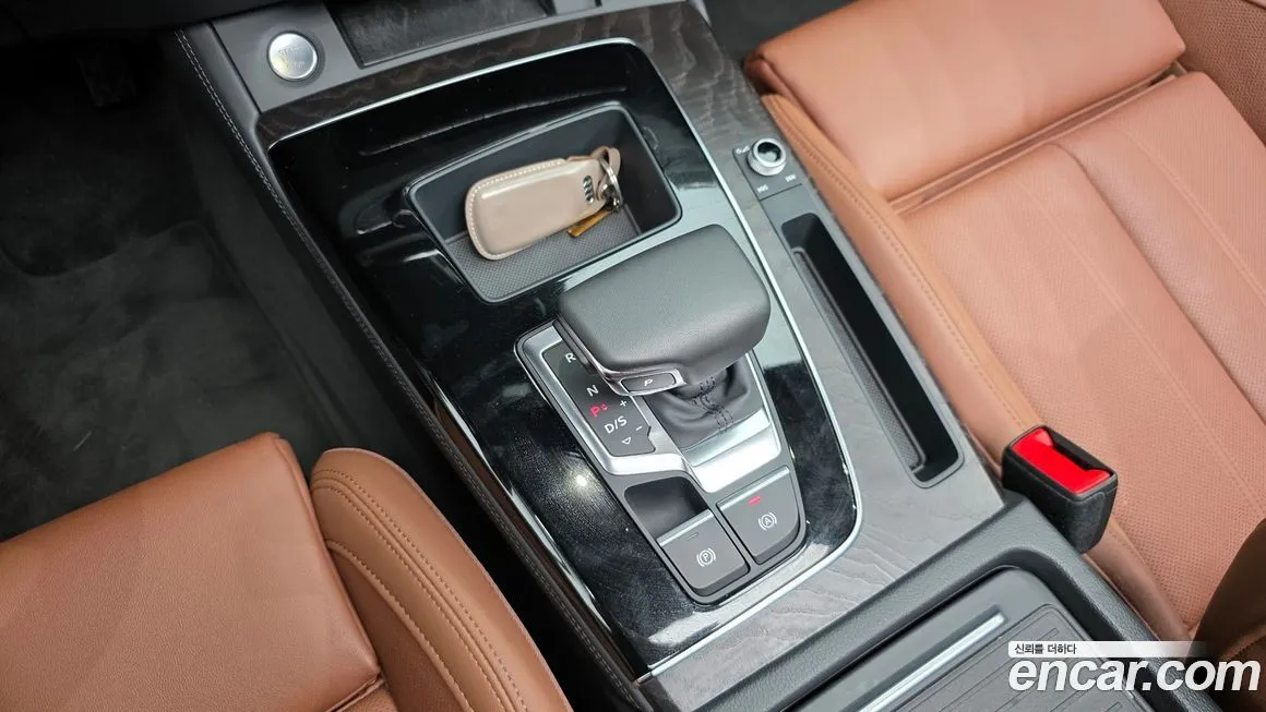 Audi Q5 2023 из KR, фото 9