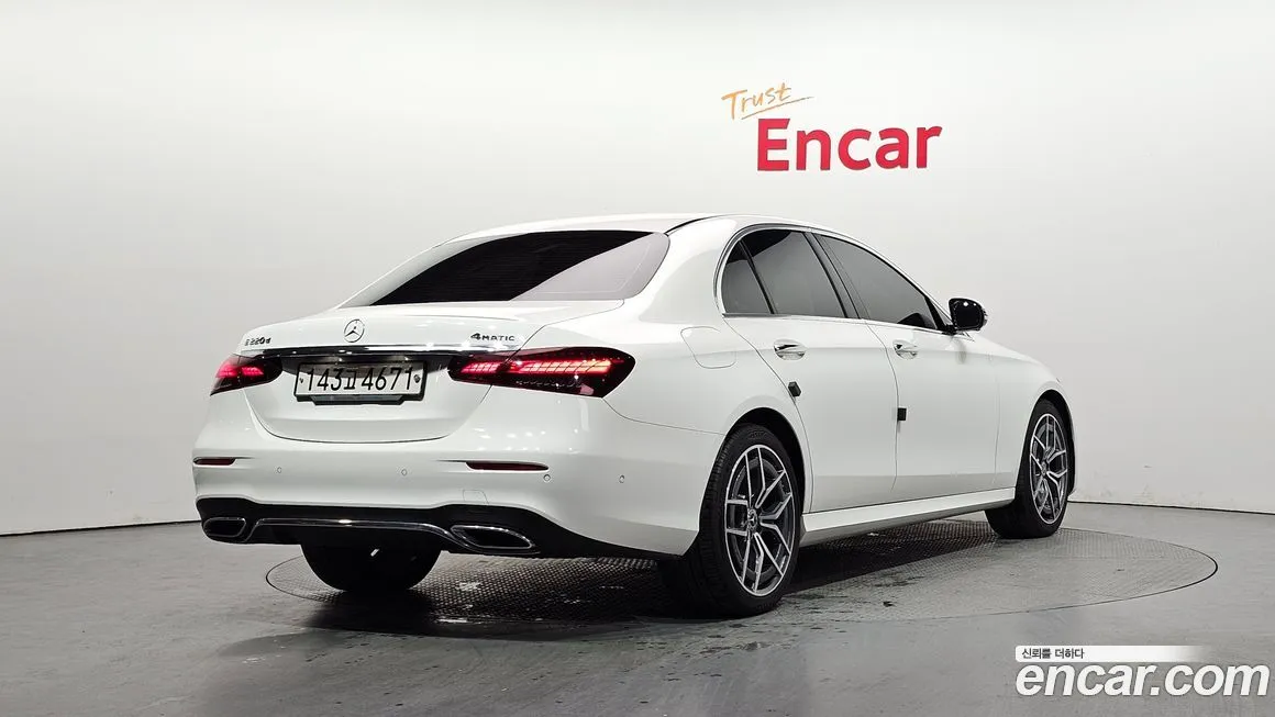 Mercedes-Benz E-Class 2021 из KR, фото 2