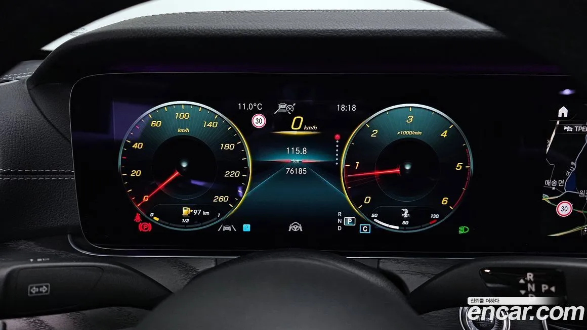Mercedes-Benz E-Class 2021 из KR, фото 8