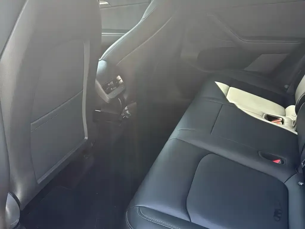 Tesla Model Y 2022 из CN, фото 5