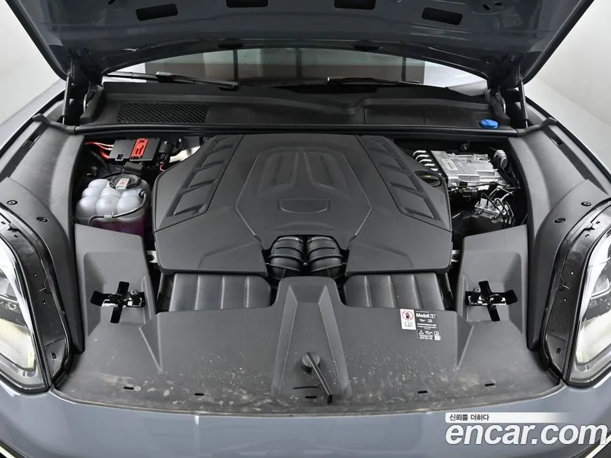 Porsche Cayenne 2025 из KR, фото 6