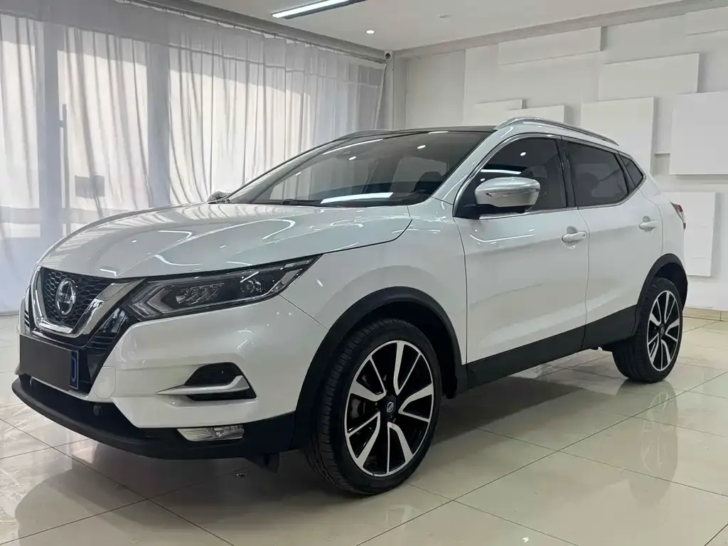 Nissan Qashqai 2022 из CN, фото 1