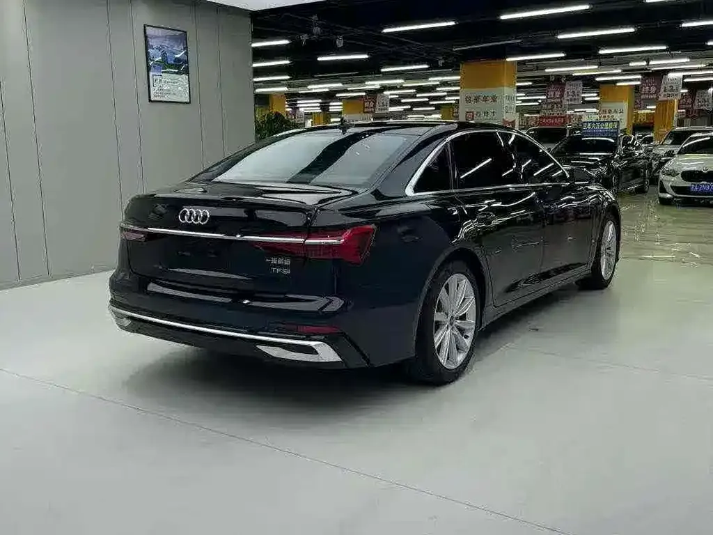 Audi A6L 2022 из CN, фото 8