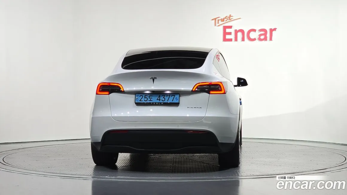 Tesla Model Y 2022 из KR, фото 4