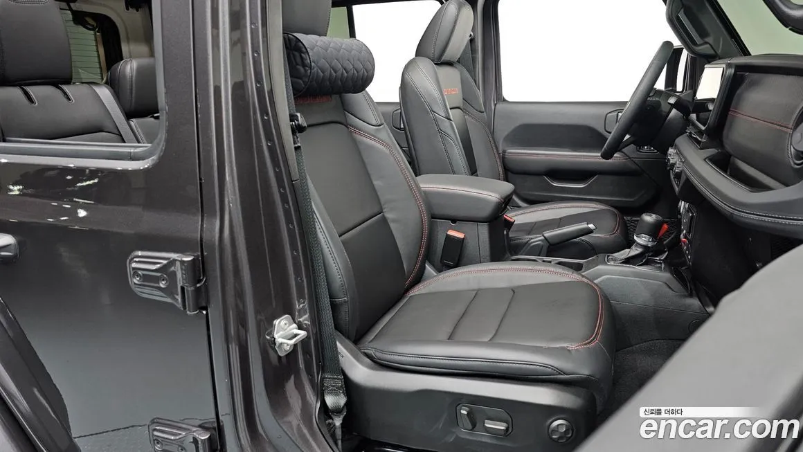 Jeep Wrangler 2025 из KR, фото 10