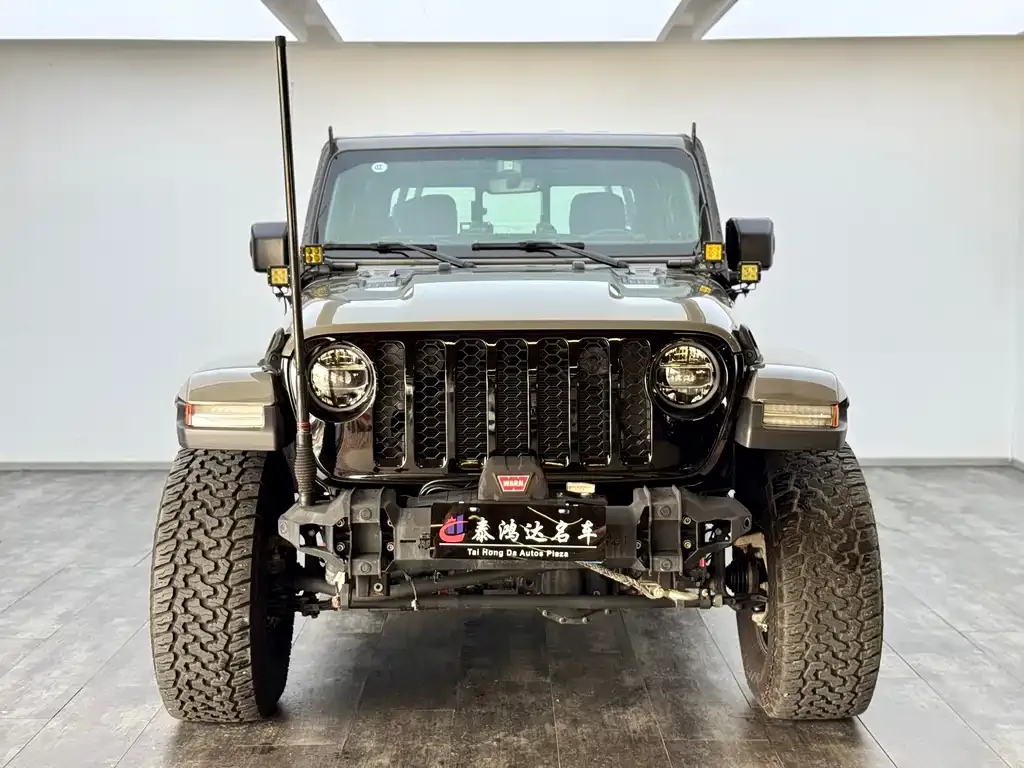 Jeep Gladiator 2022 из CN, фото 3