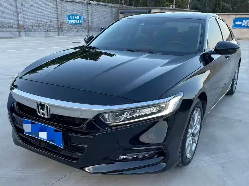 Honda Accord 2021 из CN, фото 2