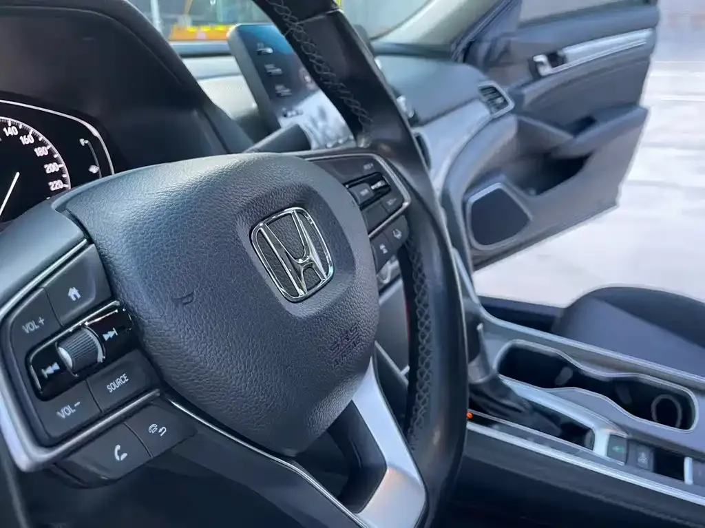 Honda Accord 2021 из CN, фото 8
