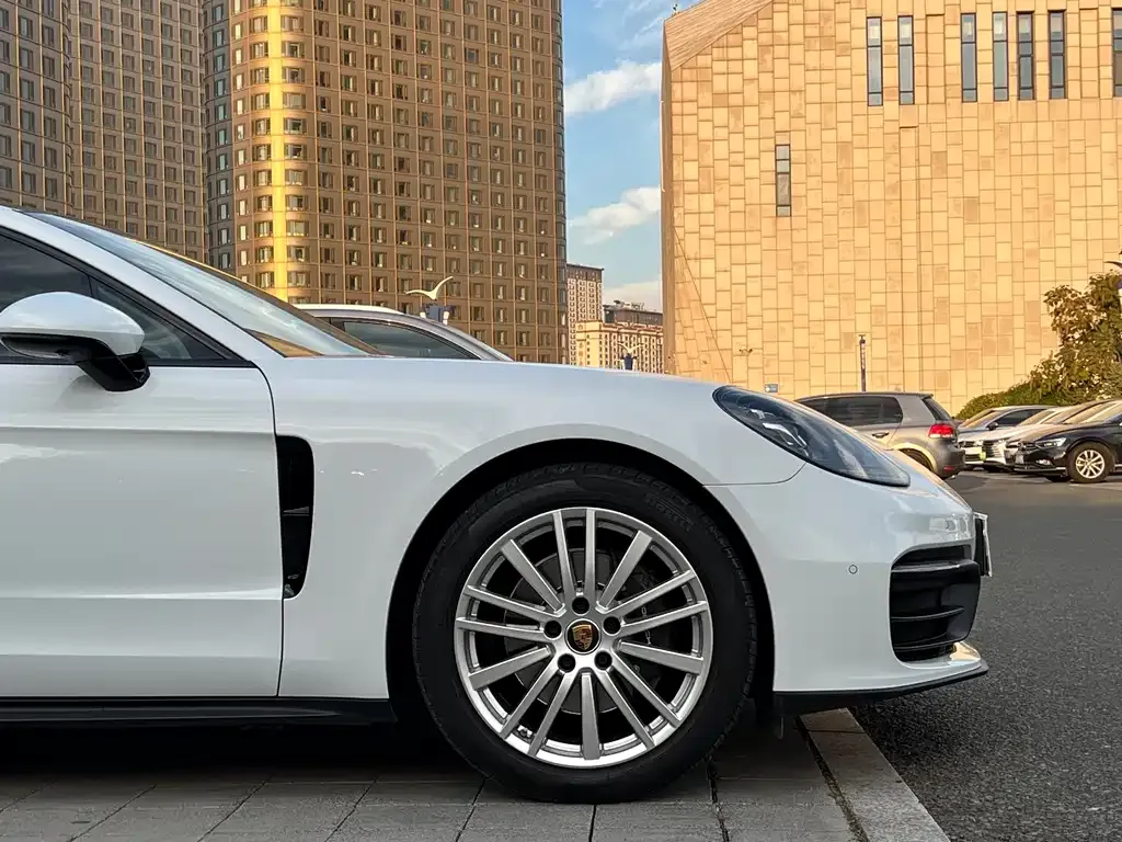 Porsche Panamera 2022 из CN, фото 4