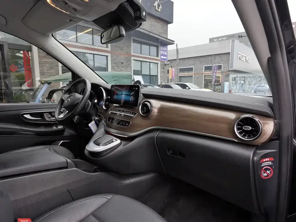 Mercedes-Benz V-Class 2021 из CN, фото 5