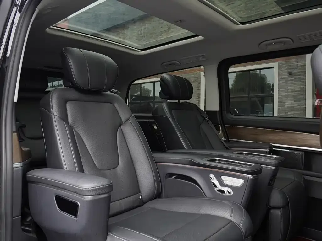 Mercedes-Benz V-Class 2021 из CN, фото 9