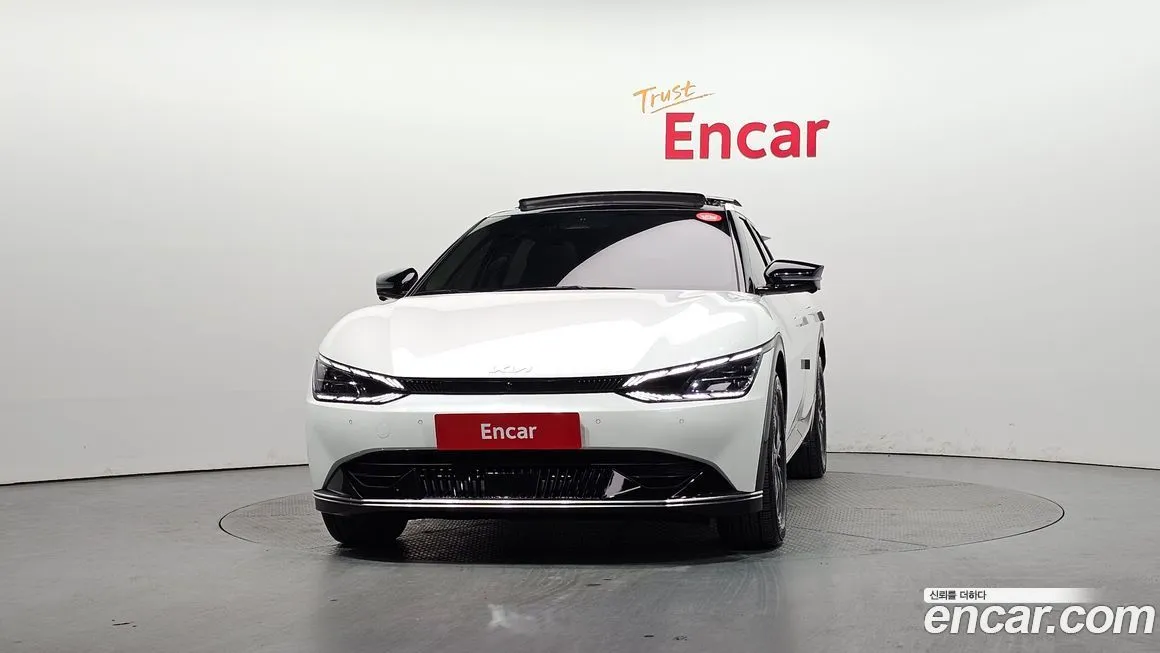 Kia EV6 2023 из KR, фото 3
