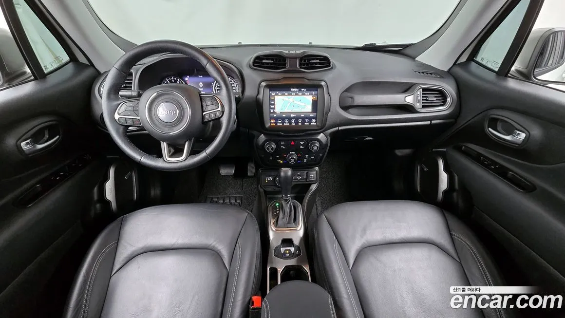 Jeep Renegade 2021 из KR, фото 7