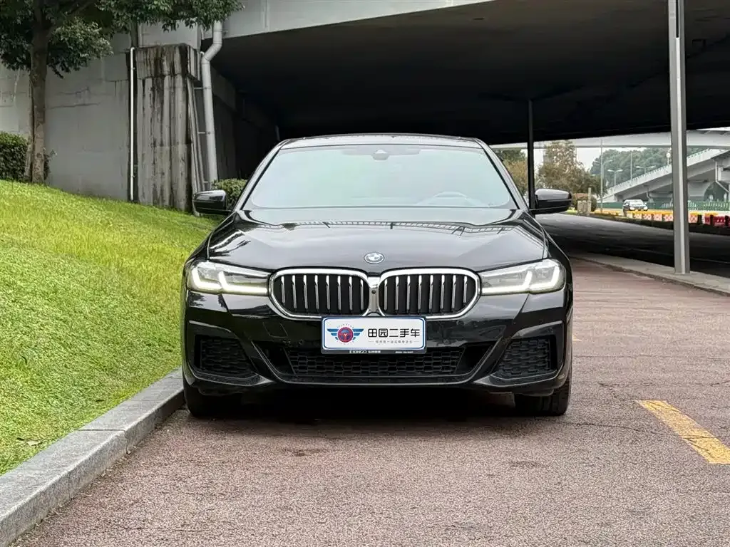 BMW 5 Series — фото 2