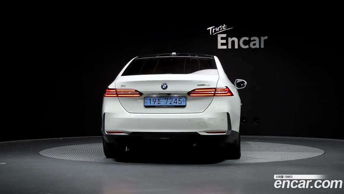 BMW i5 2024 из KR, фото 4