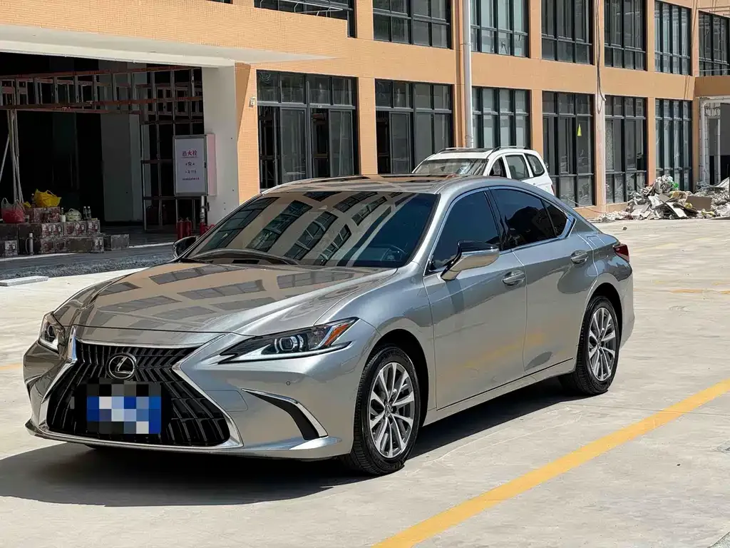 Lexus ES 2024 из CN, фото 3