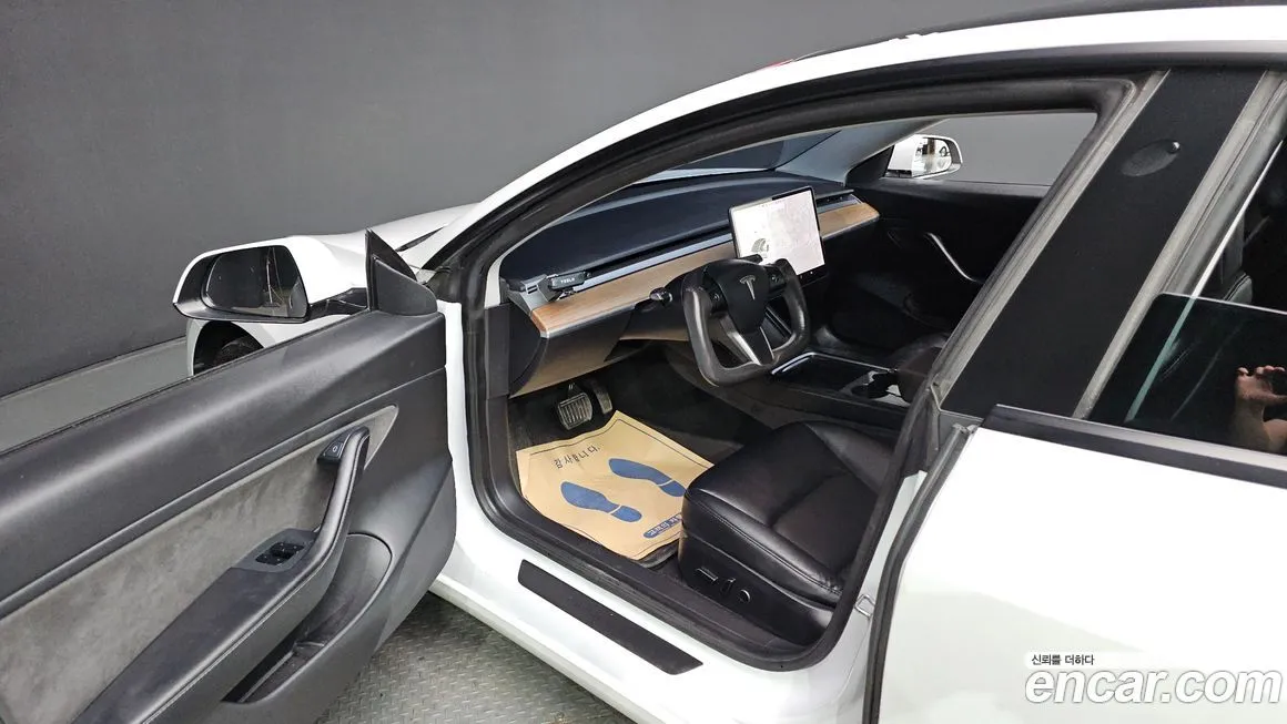 Tesla Model 3 2021 из KR, фото 10